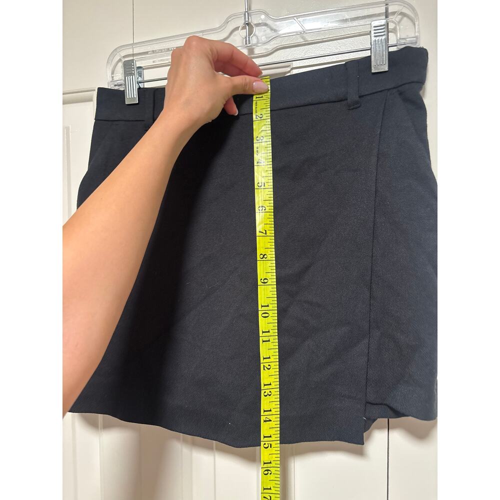 Hollister Women's Black Wrap Front Pleated Skort Size Small NWT - Picture 6 of 9
